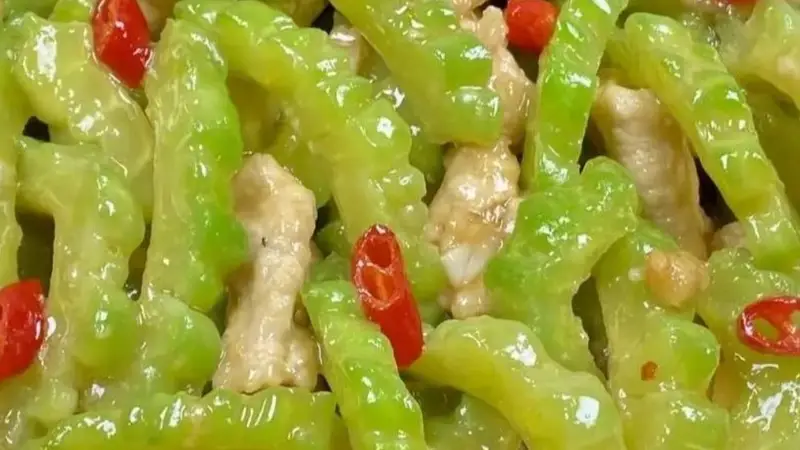 三伏天，宁少吃肉也要吃这8道“降火菜”！清热下火、家人都爱吃