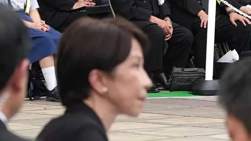 8月15日，中国外交部国防部都加班了