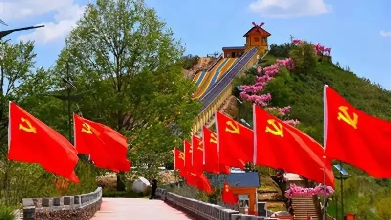 七月高原起文潮 青海黄河丹霞间的文旅文艺盛事