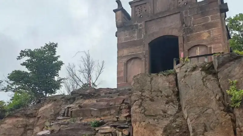 曾比肩武当山的南武当彻底落寞，偌大古观空无香客