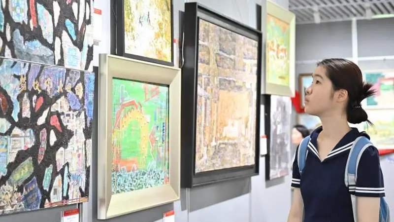 “绘颂华诞·泮塘有约——2026美术作品展”在广州启幕