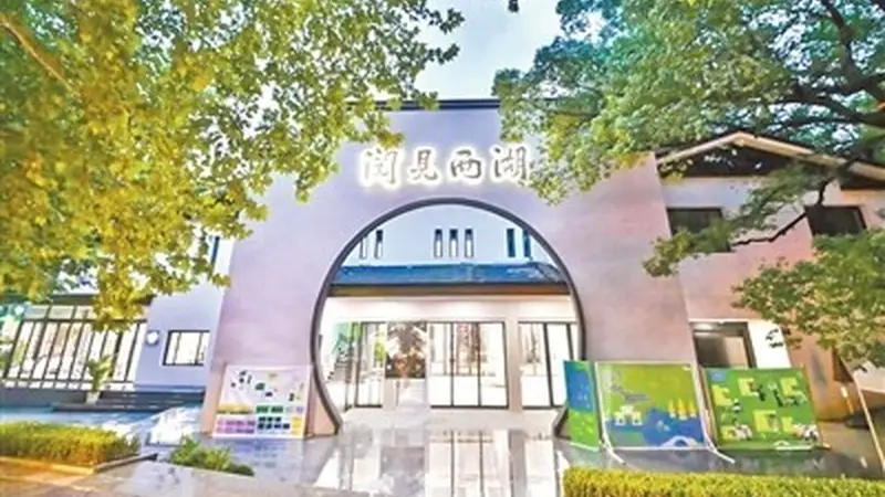 文化市场新观察：今天，书店如何选好书、卖好书