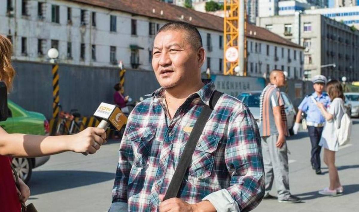 梁实高考分数出炉：妻子嫌丢人拒绝出镜，本人破防想躲家里喝闷酒
