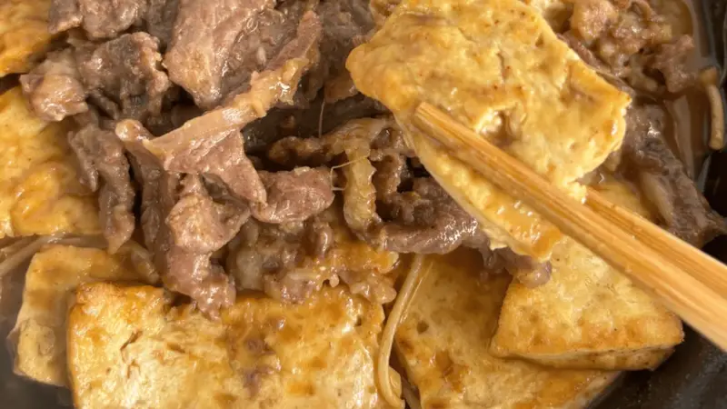 沙茶牛肉豆腐煲:暖心暖胃的家常美味