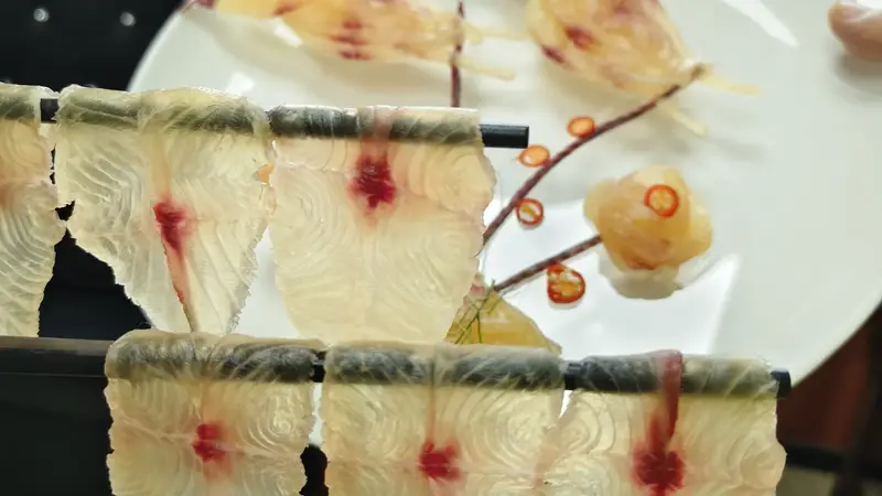 巴西鲷鱼生:金黄诱人,口感滑润的淡水美味