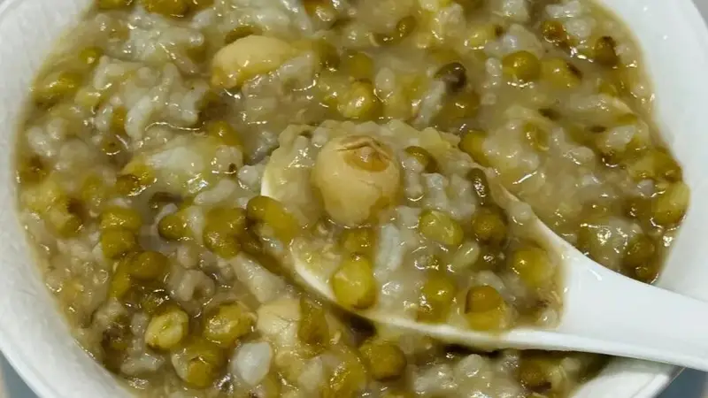 古城夏日烟火里的清润滋味 家常降火食蔬藏着温柔心意