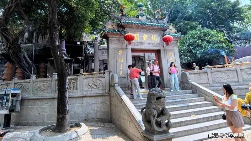 澳门街庙藏文化底蕴 古城文艺氛围尽显独特韵味