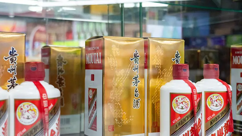 贵州茅台市值重返1.6万亿，飞天零售价再度上调