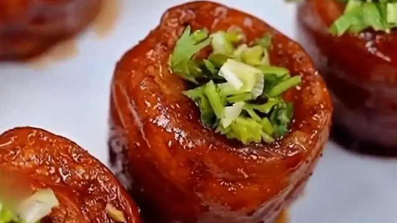 济南人嘴真严，甜沫是咸的把子肉要捆着吃