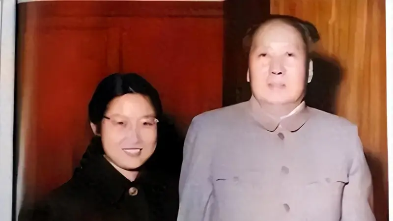 1996年，军委决定给李敏副军级待遇，她却说：父母是父母，我是我