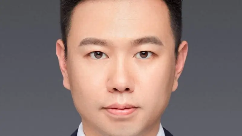 李昂：记录伤痛，守望安宁