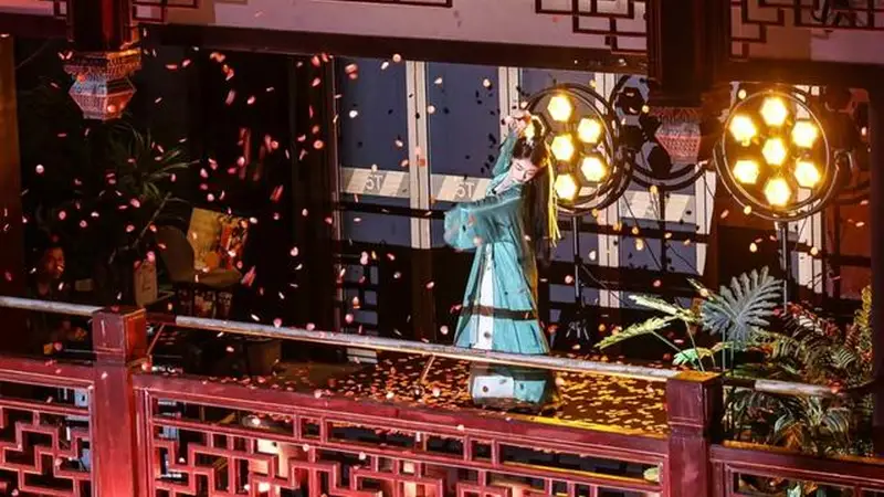 大豫园“夏日奇幻夜”点亮国风文旅体验,携手B站四大国创IP打造全域狂欢