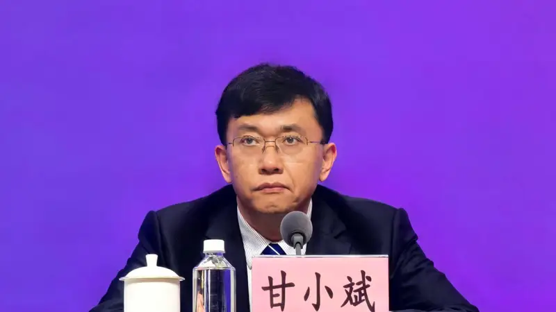 工业和信息化部：今年人形机器人产量有望突破10万台 规上工业企业AI应用普及率已超30%