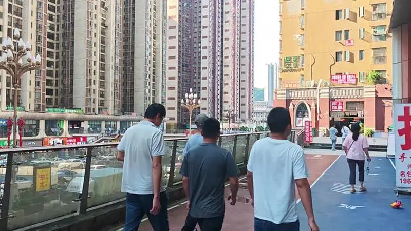 男人闪婚被骗遭嘲讽，“力工不配结婚吗？”