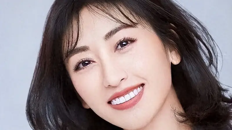 被张铁林白睡4年，却下嫁“臭名昭著”的浪子，她的这盘棋有多狠
