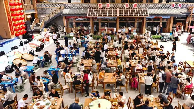 南北面点聚孝义 非遗包子争桂冠：城市非遗包子争冠赛开赛