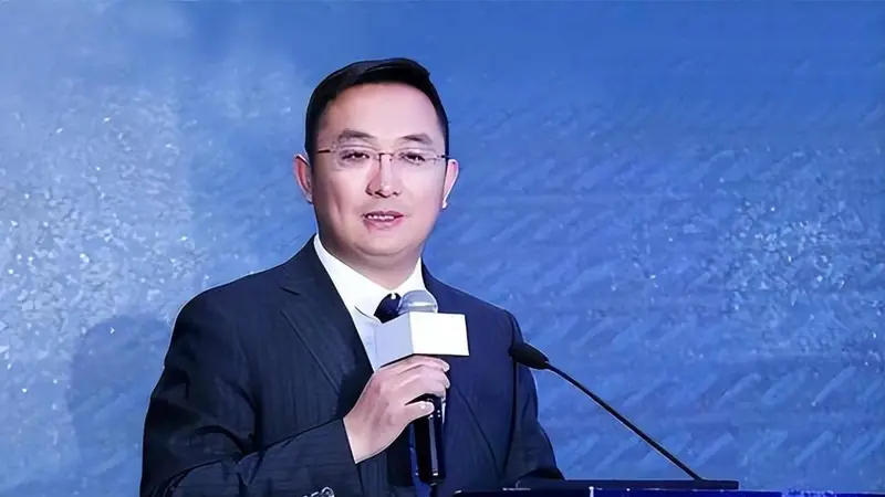 敲钟半年即离场!49岁宋春正辞任京东工业CEO,老将王培暖接棒能否稳住大局?