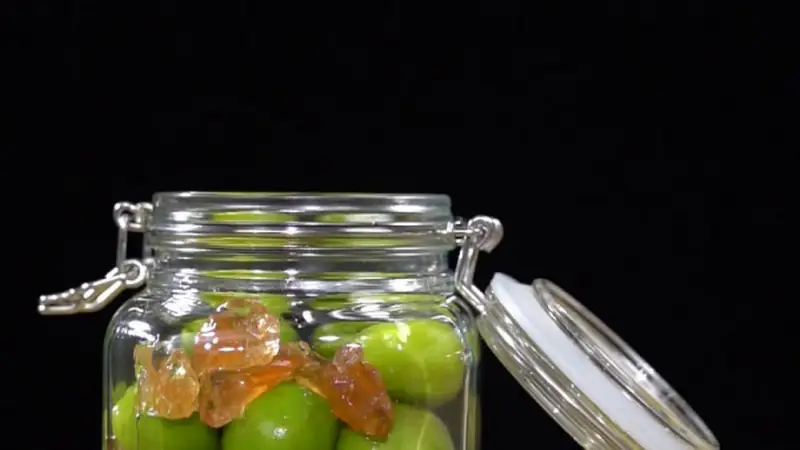 青梅酒新手：怎样轻松掌握泡制技巧？初学者常犯错误全解析！