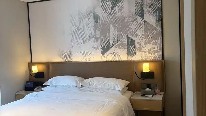 古城昌滨江畔 西站旁藏着藏着文艺江景雅宿 让出行邂逅一城烟火