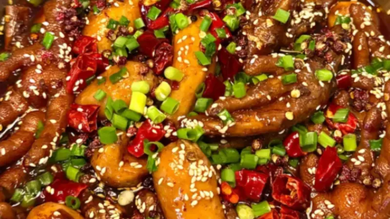 夏日下酒神器｜版纳德宏酸汤鸡脚，冷藏浸泡风味更佳