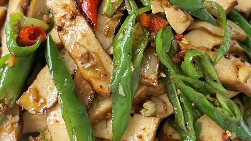 鲜辣入味的小炒香干，比肉还香的家常下饭菜