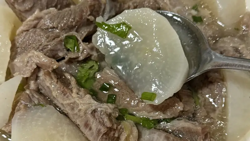 鲜掉眉毛！清汤萝卜牛肋条，清淡治愈家常菜