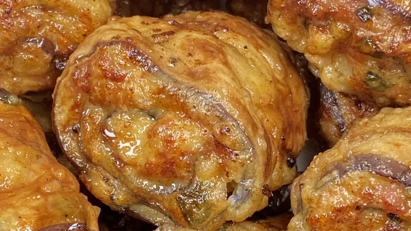古城烟火里的文艺小食：这款爆汁茄子卷满是暖香治愈感