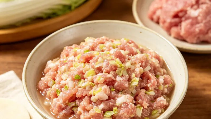 调饺子馅，记住“打水锁油”4个字！顺序对了鲜嫩，比饭店还香多