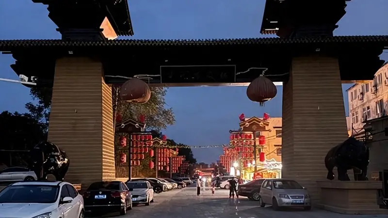 1700万换来的“寂寞”，一网红景区半年凉透，打了谁的脸？