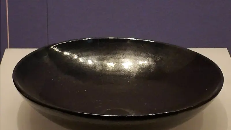 黑釉油滴碗:窑火凝星 千载流光