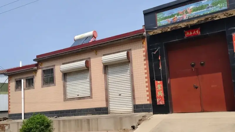 河北一男子拒还5000元借款杀害发小，埋尸自家院中与尸骨同住数年，后因担心败露又杀姑父灭口纵火，13年后终落网，一审被判死刑