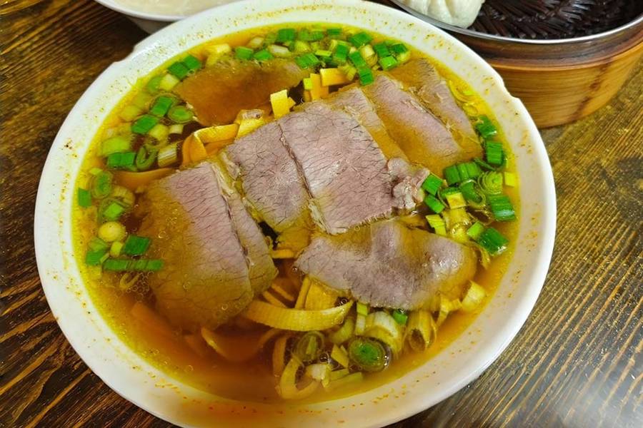 沈宏非：咖喱牛肉线粉汤